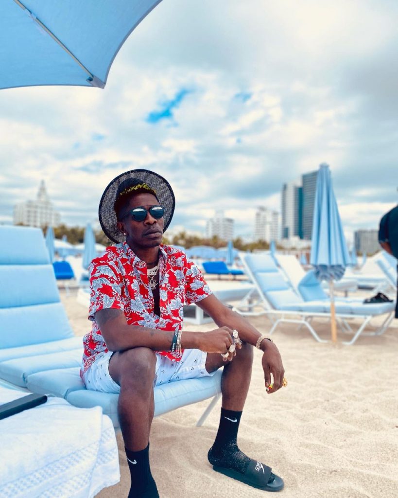 Shatta Wale - KLL EM (Prod. By Gigz Beatz)