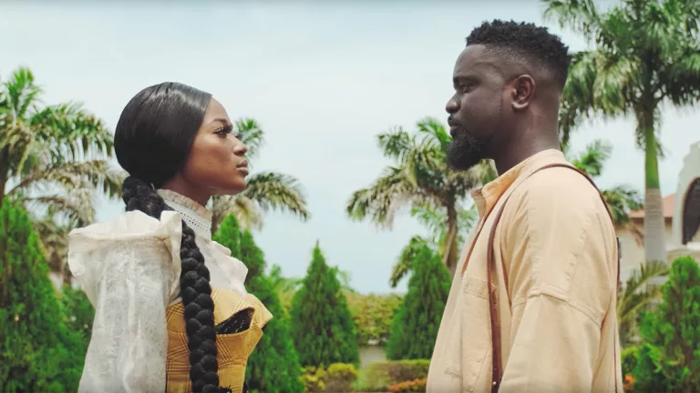Sarkodie – Saara ft. Efya (Prod. by MOG Beatz)