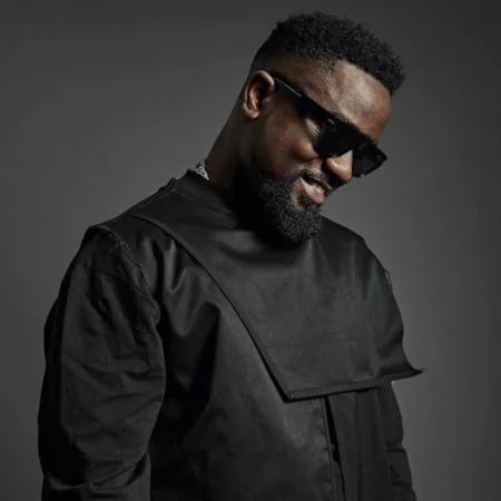 Sarkodie – Oofeetsɔ (Skin Pain) ft. Prince Bright (Buk Bak)