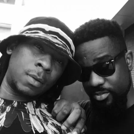 Sarkodie ft. Mugeez (R2bees) – Regular (Prod. by MOG Beatz)