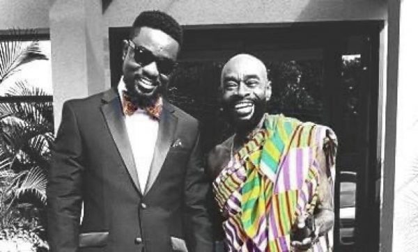 pat thomas ft. Sarkodie mewo akoma