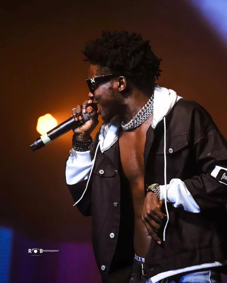 Kuami Eugene - Rockstar