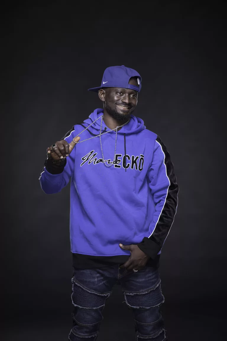 I urge all my true fans to support my craft by streaming my music – Waliy Abounamarr