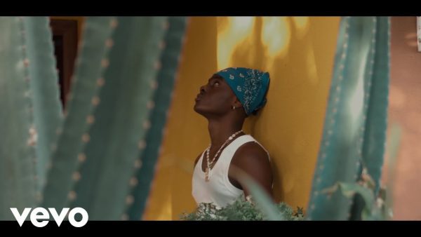 Larruso Carolina Official Music Video