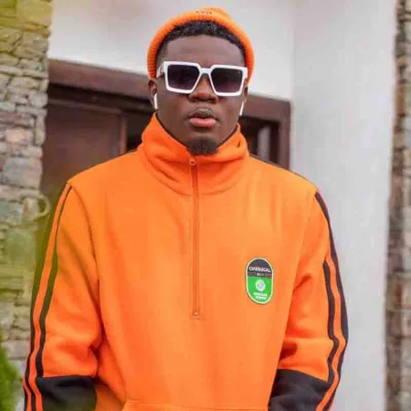 Amg Armani – Late Night