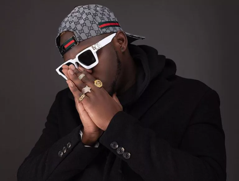 Medikal - Alpha Hour: A Troll To Okese1?