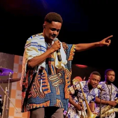 Naasei – Peter Ee Wompia (Remix)