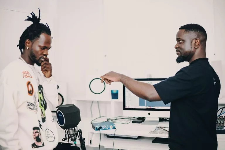 Fameye – June July Ft. Sarkodie Fameye - June July Ft. Sarkodie