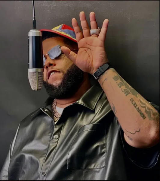 D-Black – Hands Up Freestyle (WYFL RIDDIM) D-Black - Hands Up Freestyle (WYFL RIDDIM)