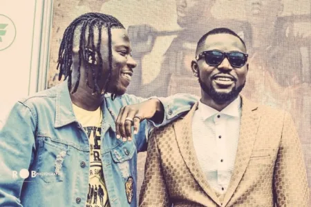 StoneBwoy ft. Yaa Pono X Mega 12 – Carry Them Away